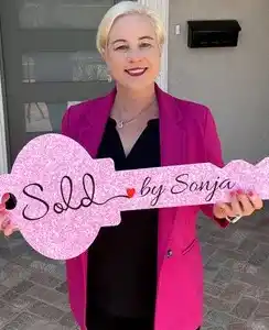 Sonja Stolzenberg